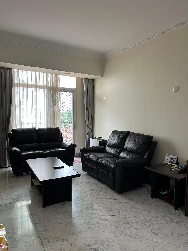FOR SALE/ DIJUAL APARTMENT MENTENG EKSEKUTIF DENGAN HARGA MURAH!
