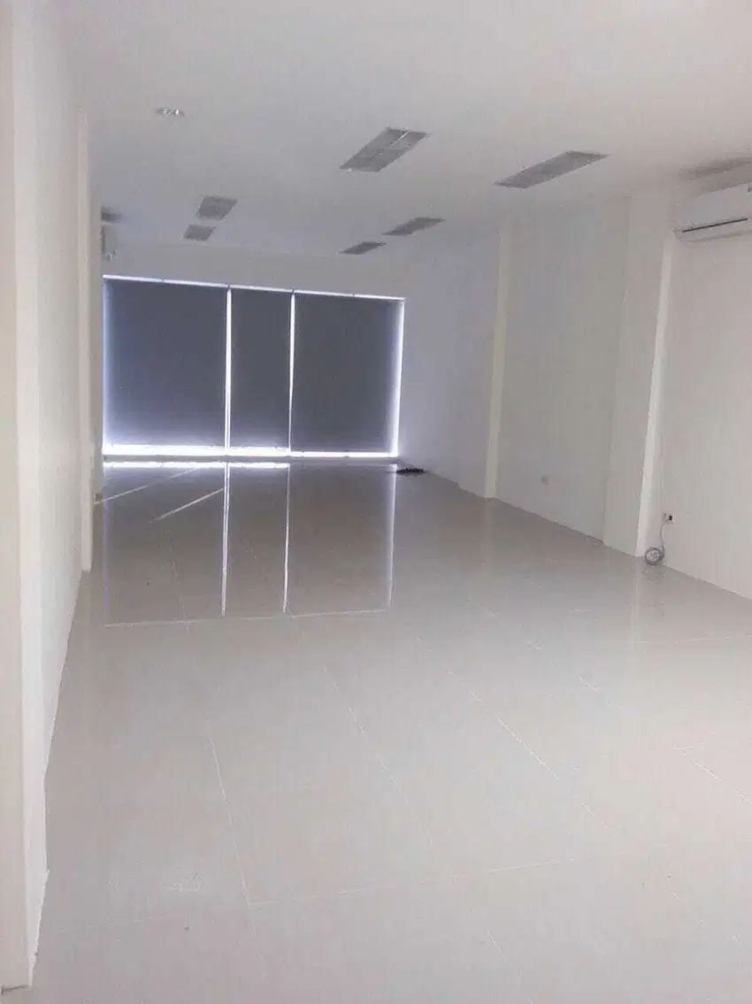 Dijual Ruko 3,5 Lantai Di Kelapa Hibrida Jakarta Utara