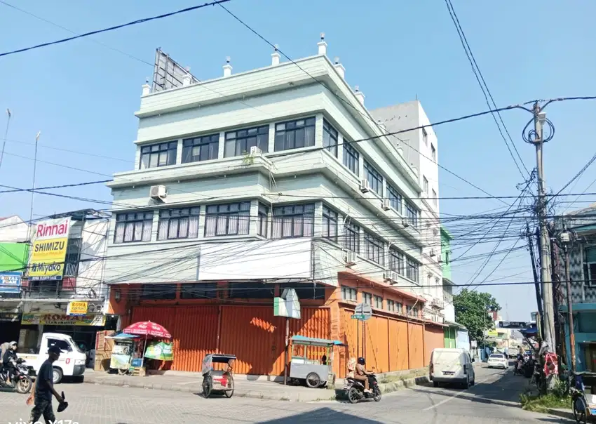 Dijual Gedung Kantor di Pusat Tuparev Karawang
