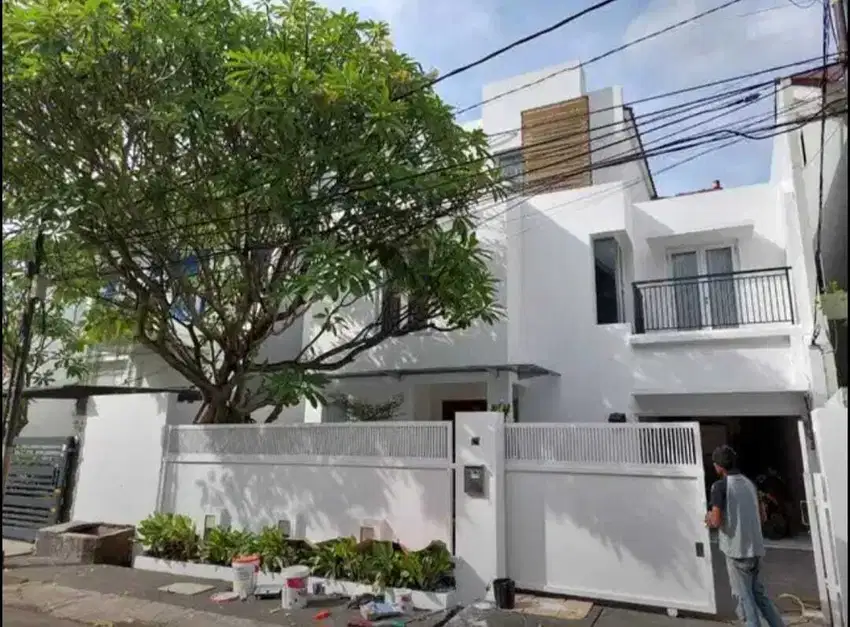 DIJUAL CEPAT MURAH RUMAH MEWAH GANDARIA SIAP HUNI DEKAT GANDARIA CITY