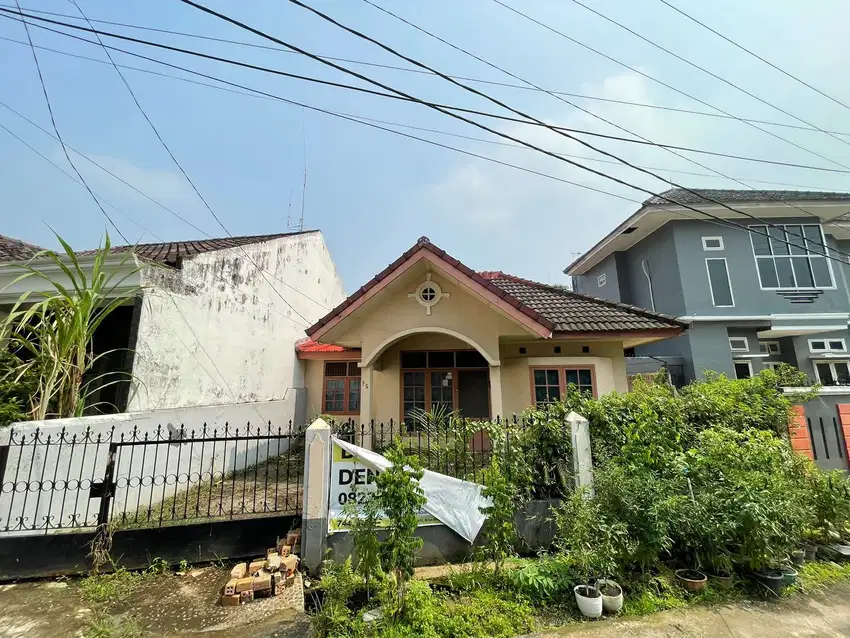 DIJUAL RUMAH KOMPLEK DUTA TAMAN KENTEN PALEMBANG
