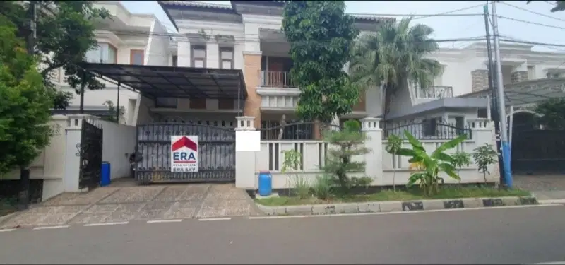 Dijual rumah di Cempaka Putih Tengah Jakarta