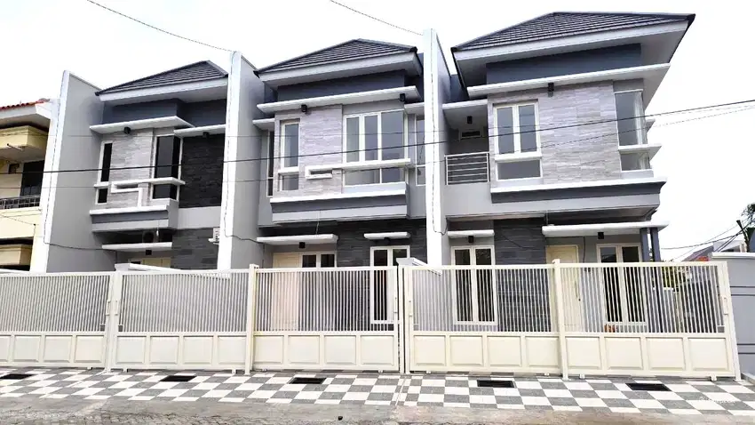 Rumah Gress Minimalis di Jemursari, Row jalan 5 Mobil dekat Ubaya dan