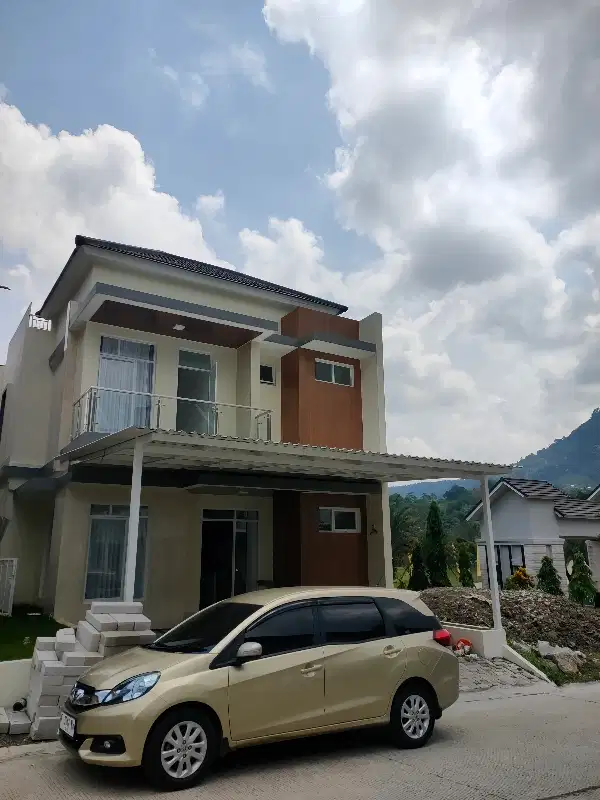 rumah baru siap huni view bagus