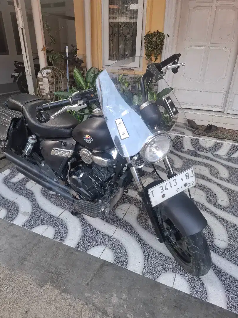 Benelli 200 EFi plat T