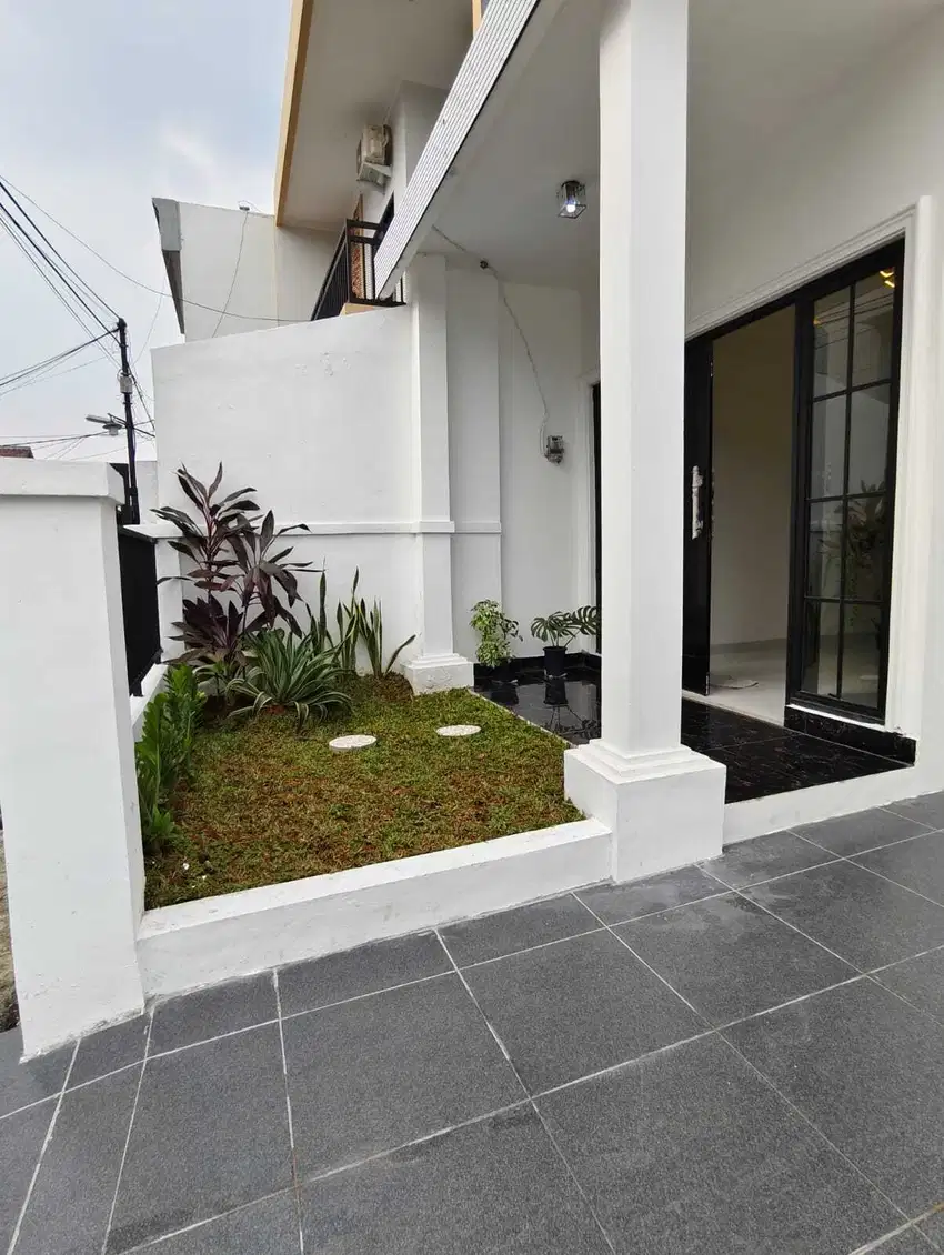 Jual Rumah CANTIK  di GRIYA LOKA, BSD -3+1 KT , semi furnish+siap huni