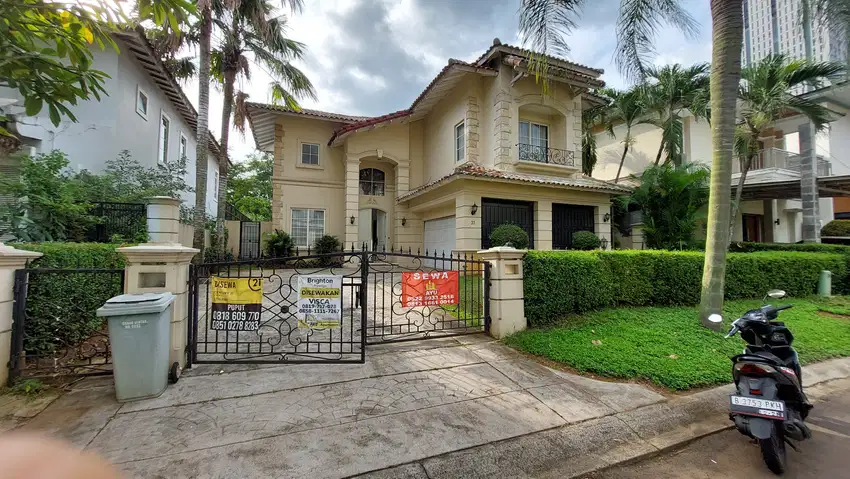 Disewa Taman Beverly Golf Lippo Karawaci Tangerang