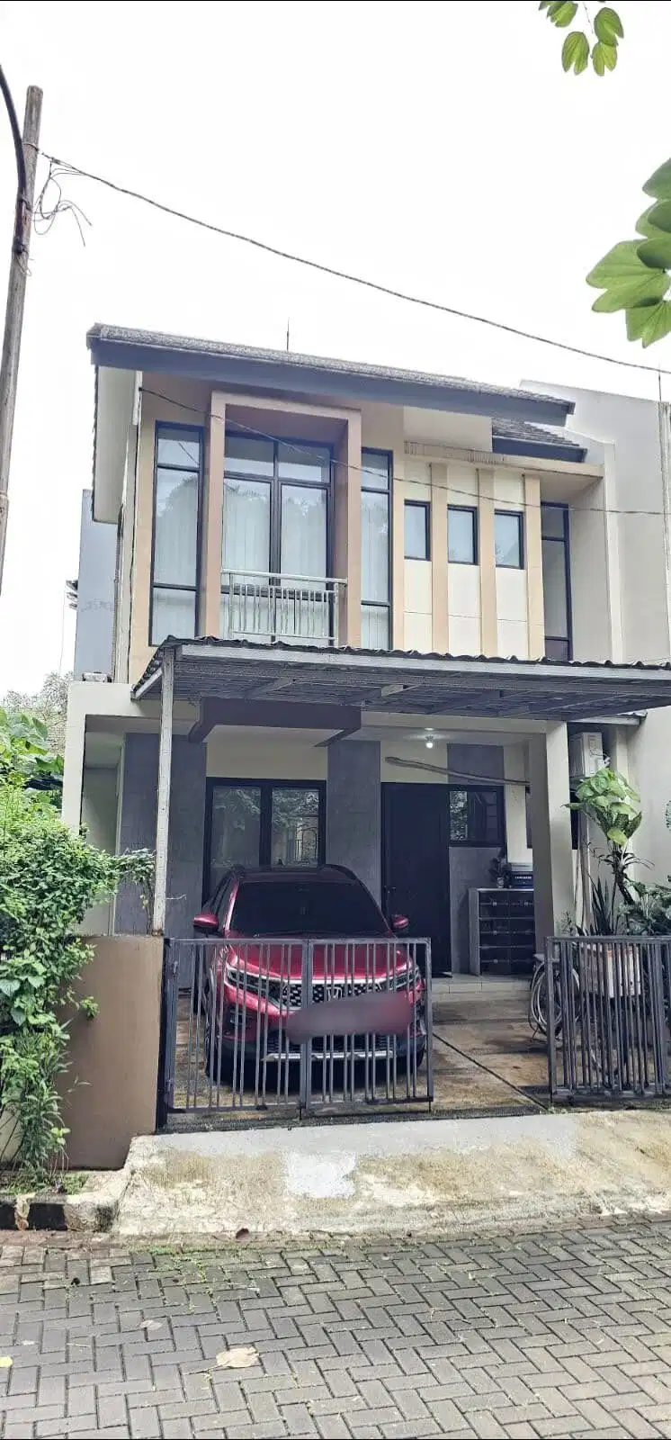 Dijual Cepat Rumah 2 Lantai Hook Di Regensi Melati Mas, Tangerang