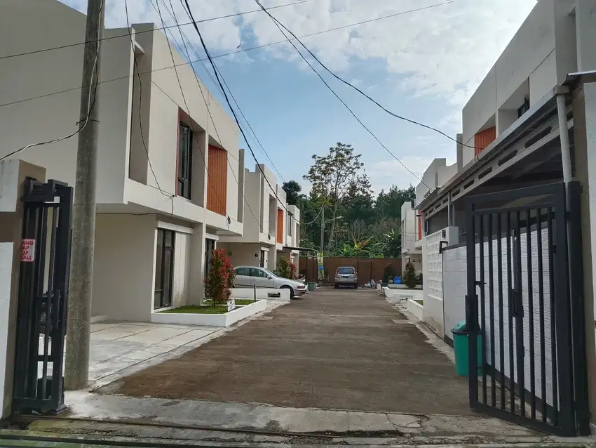 Rumah Cimahi ekslusif cuma 10 unit legalitas SHM Bandung