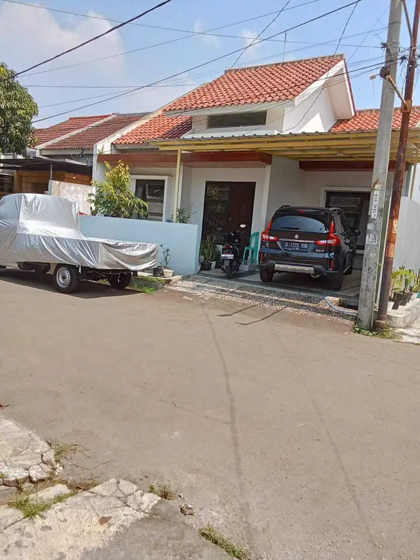 Rumah 1 Lantai Hook Furnished Dekat Telkom University
