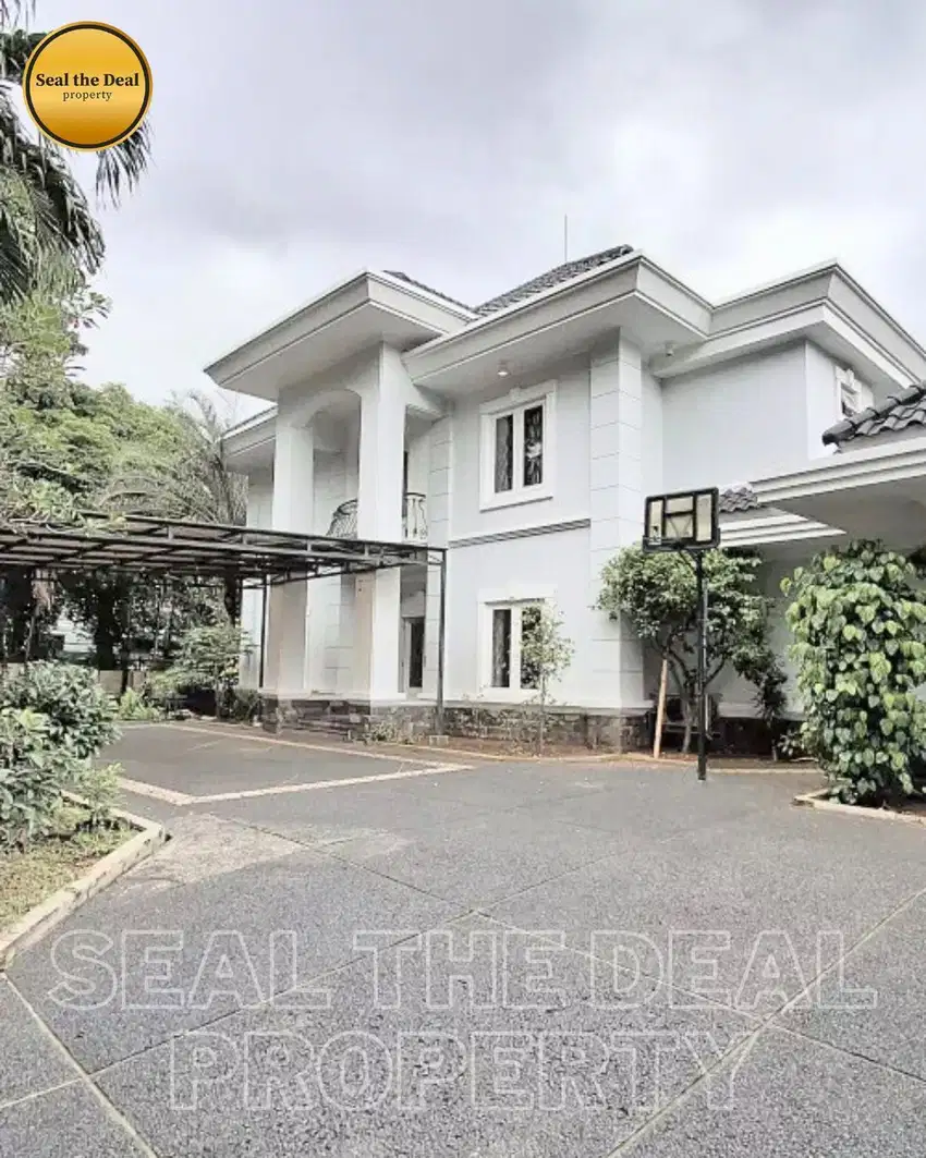 Dijual Rumah Luas Di Area Kebayoran Baru Jakarta Selatan STDN0160