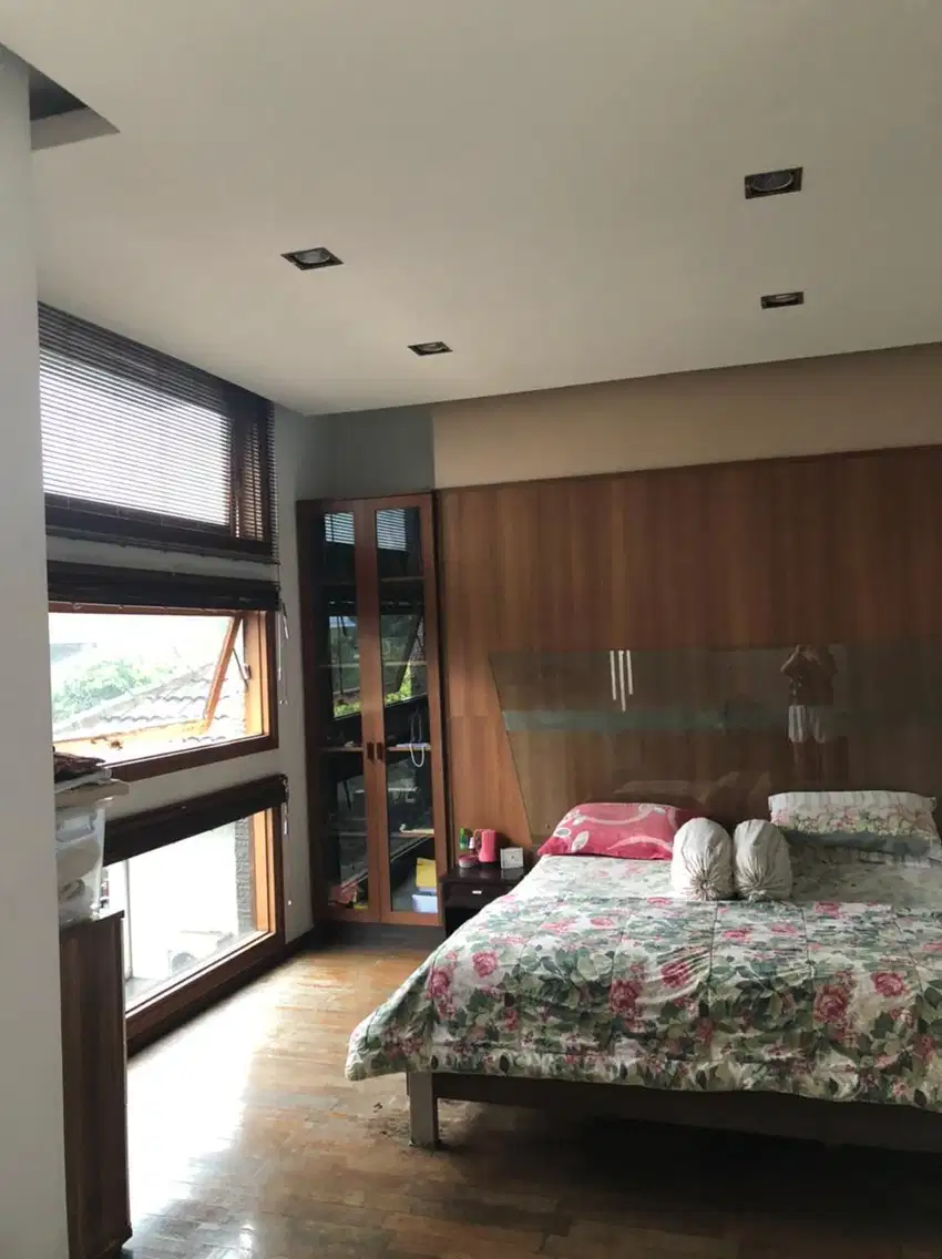 Rumah di sayap pasteur bagus kota bandung