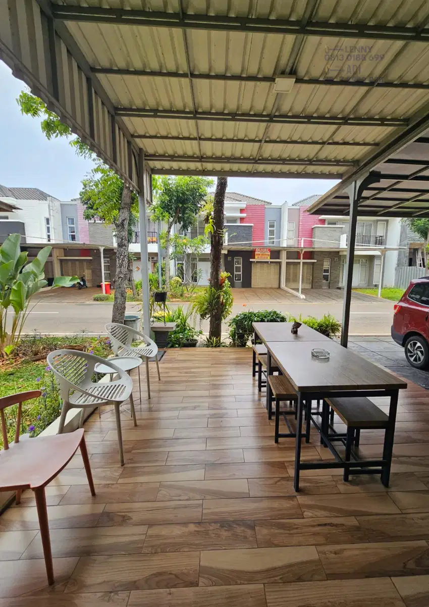 Dijual Rumah Green Lake hadap Selatan Hunian Mewah