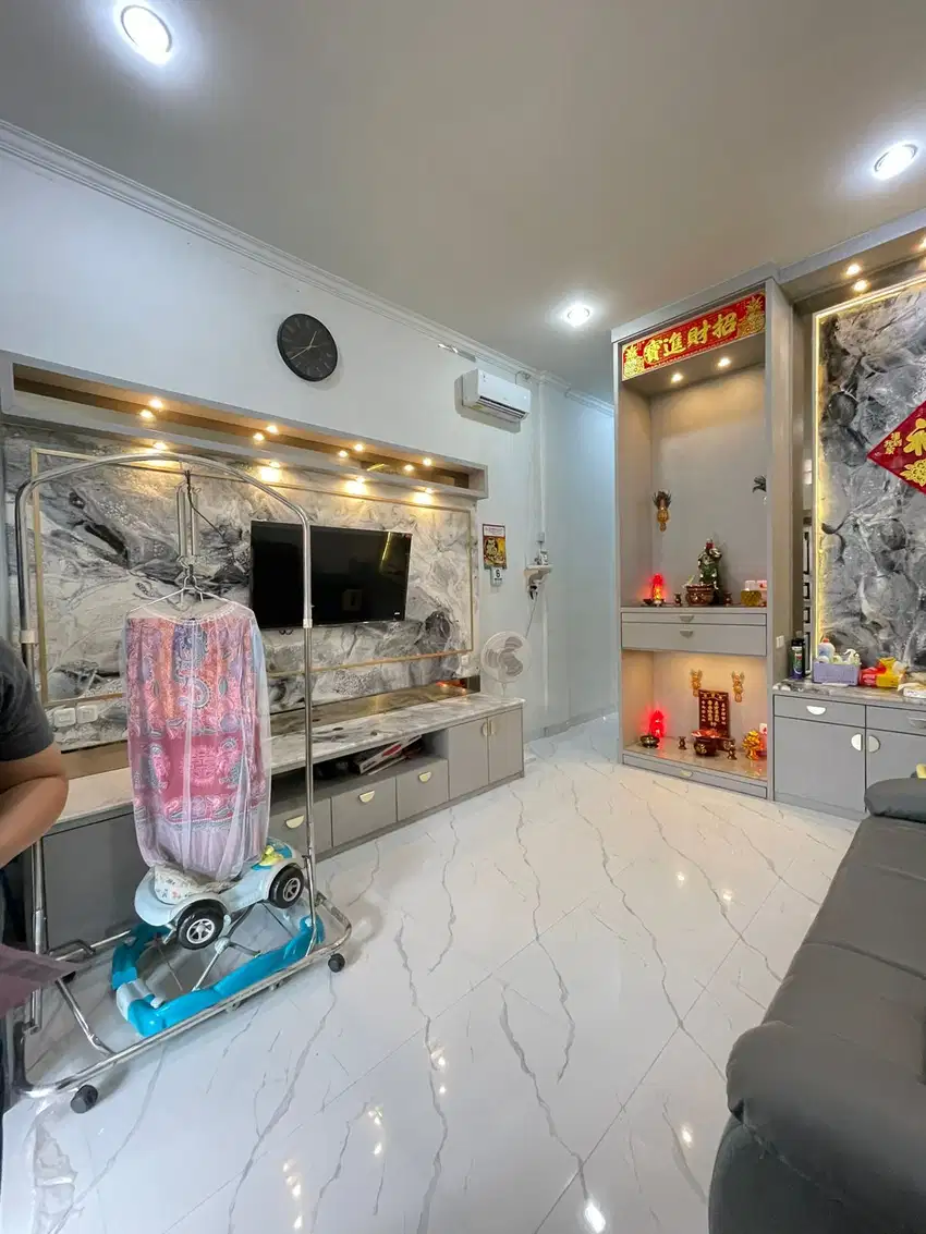 Jual rumah full furnish komp daerah bhayangkara