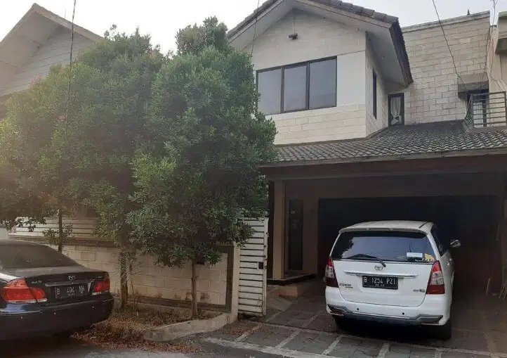 JUAL CEPAT MURAH RUMAH MEWAH DI DALAM CLUSTER JATI PADANG PASAR MINGGU