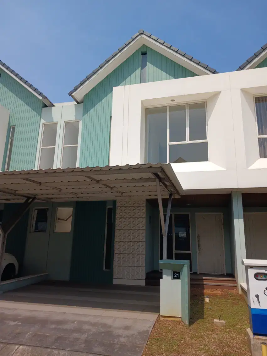 Disewakan Rumah 2 Lantai Semifurnish Siap Huni di Suvarna Sutera