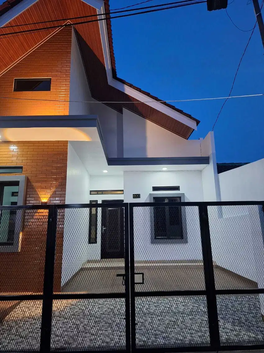 DIJUAL RUMAH ESTETIK LOKASI STRATEGIS DI PERUMAHAN IRIGASI DANITA