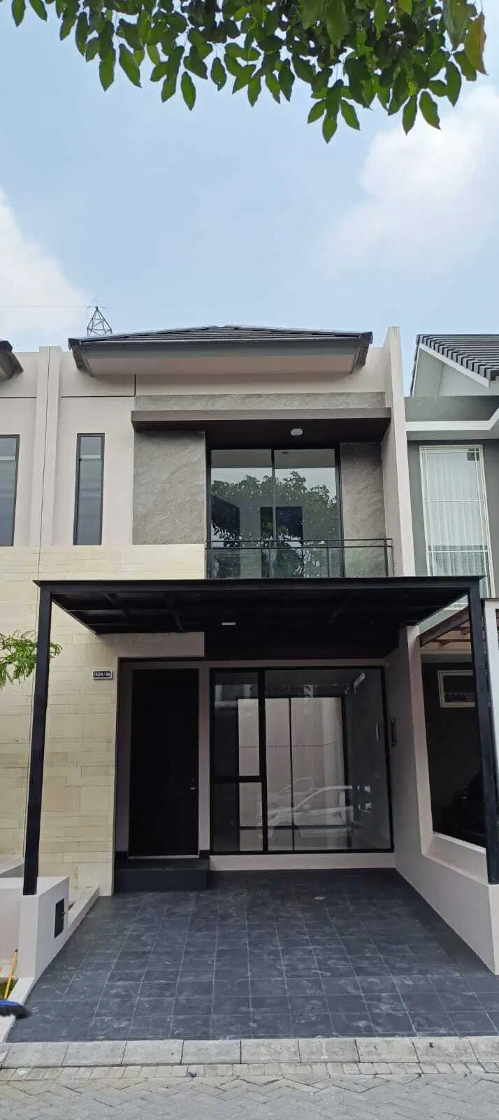 Disewakan Rumah Baru Citraland Greenlake 2 Lantai