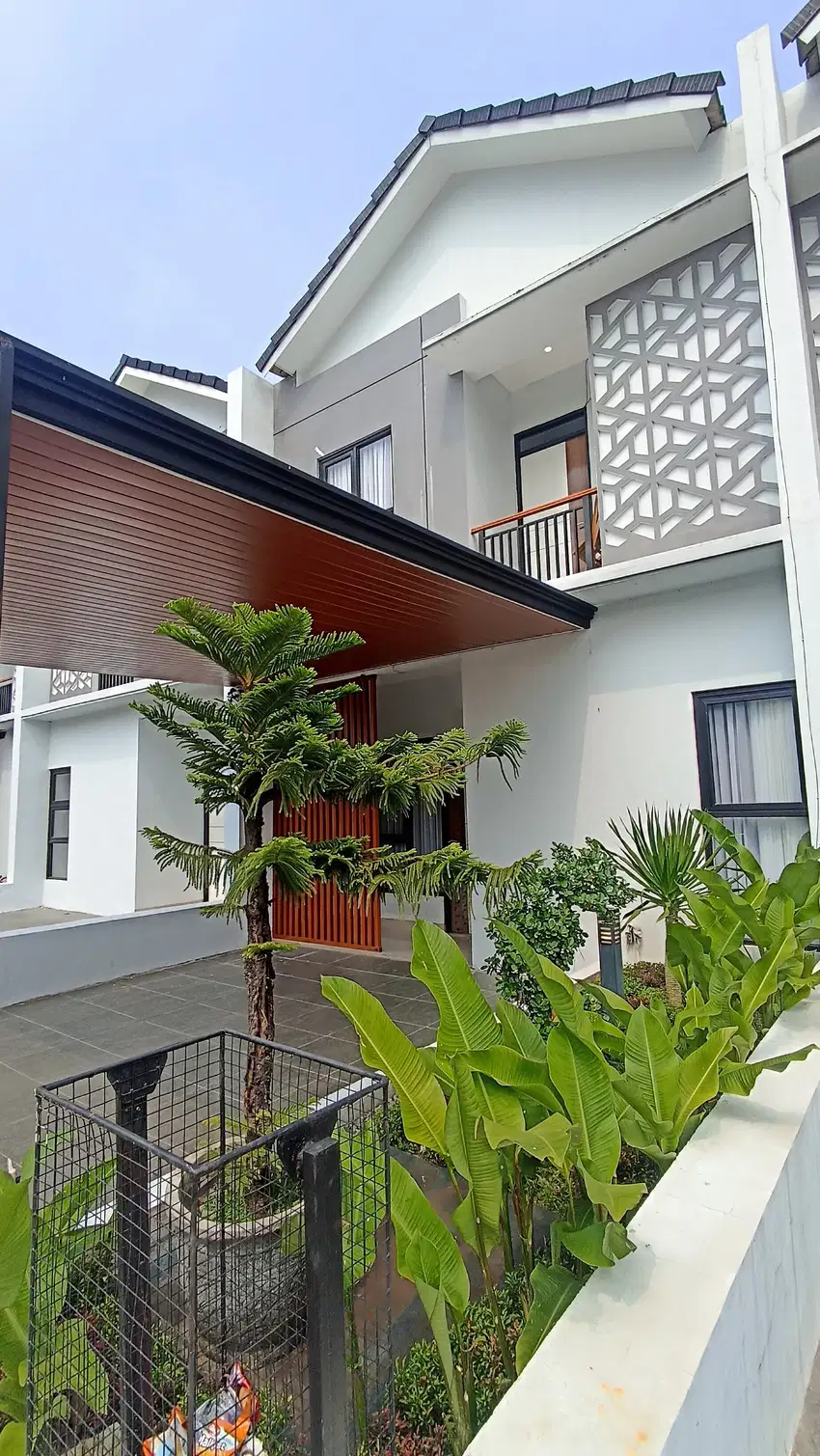 RUMAH DI PADALARANG BANDUNG LINGKUNGAN ASRI STRATEGIS DKT EXIT TOL