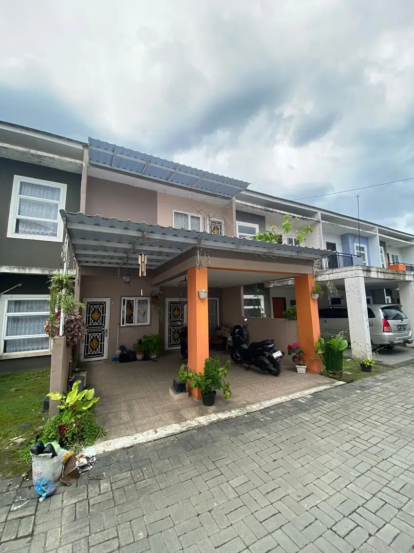 Rumah Johor Harga Murah dalam Komplek Grand Mansion Karya Dame lebar
