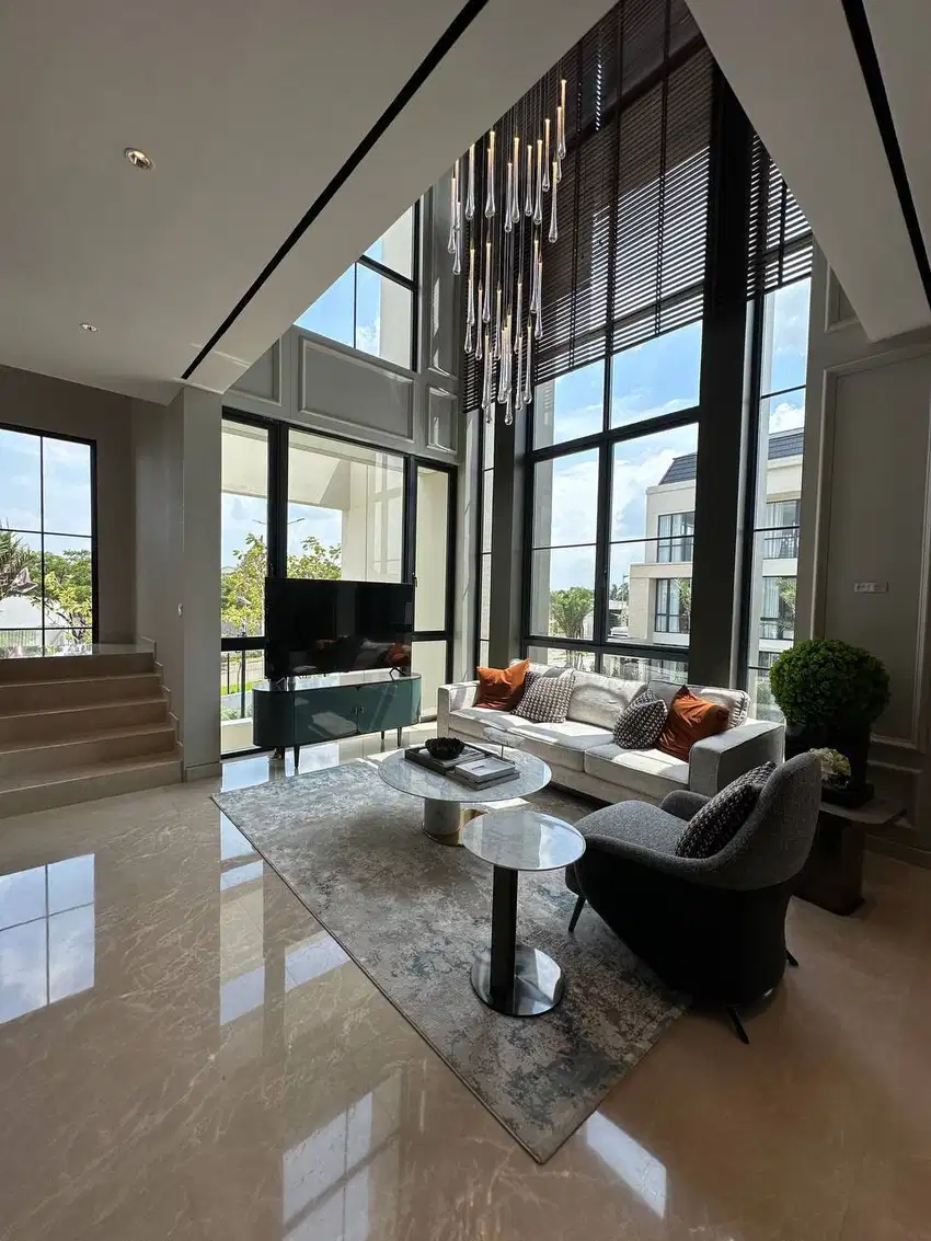 OWNER KELUAR NEGERI!! ADA LIFT PRIBADI RUMAH DI BSD