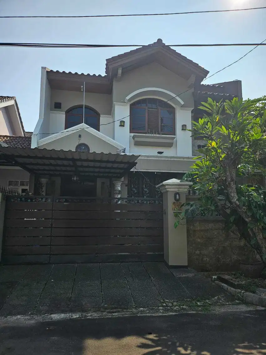 Rumah Cantik Hunian Nyaman 2Lt Strategis Sektor 1G Gading Serpong