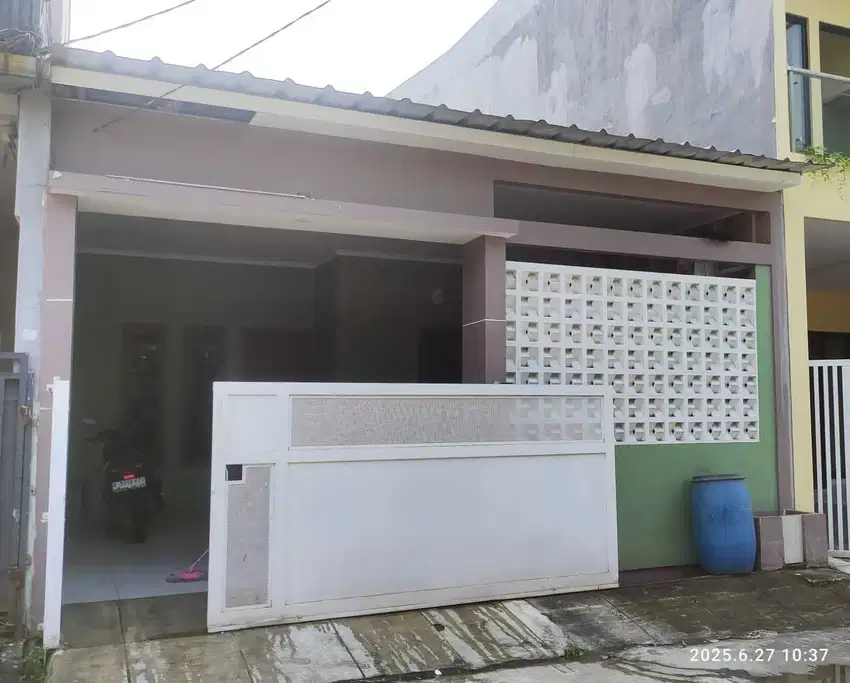 Dijual Rumah di Perumahan Duta Bumi Harapan Indah Bekasi.