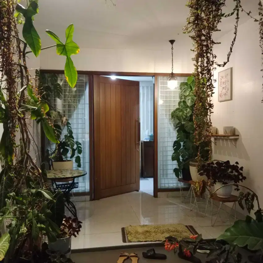 Dijual Rumah Gaya Unik di Kopo Safira Residence Bandung, Hook