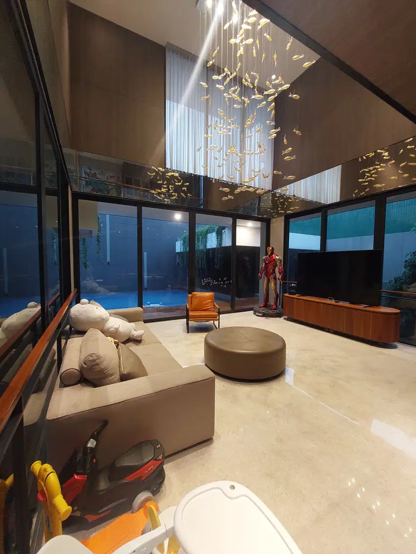 RUMAH MEWAH SUPER BAGUS LYNDON NAVA PARK BSD