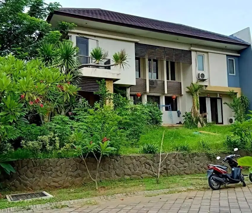 Dijual Rumah Siap Huni 3 Lantai Regency 21 Surabaya Timur dekat Merr