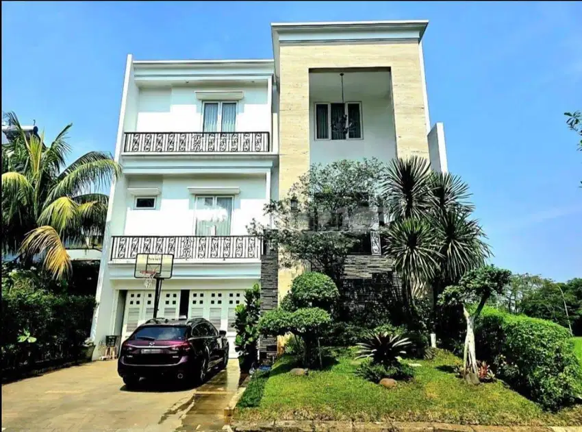 DIJUAL RUMAH AMERICAN STYLE ALAM SUTERA LUAS 300m²