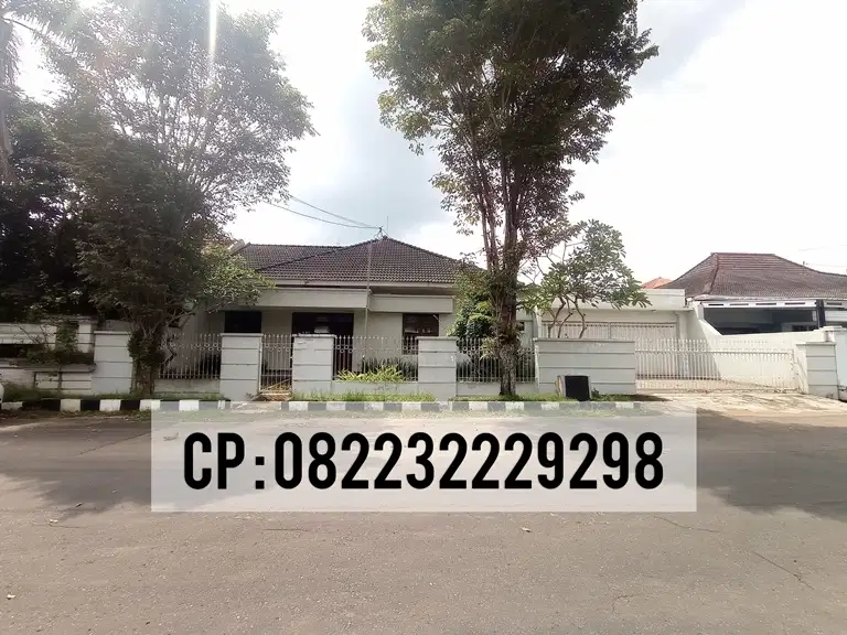 disewakan rumah mewah blok depan perum mojopahit jember