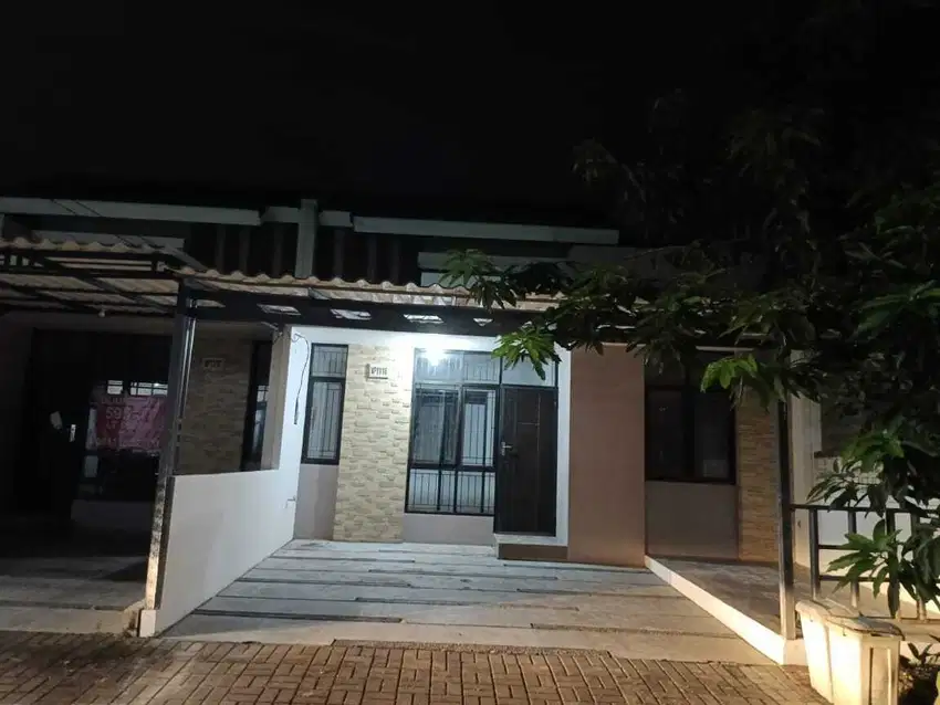 Disewakan Rumah Sudah Kanopi Dan Renov Dapur Villagio Citra Raya