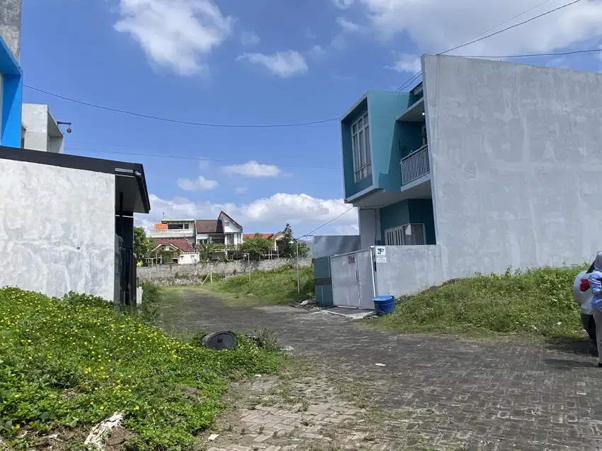 TANAH KAWASAN PERUMAHAN SIAP BANGUN COCOK UNTUK KOST MALANG SHM