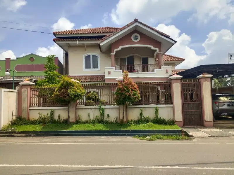 Murah Rumah  Jl Aria Santika Karawaci Lt353m2 Margasari Tangerang