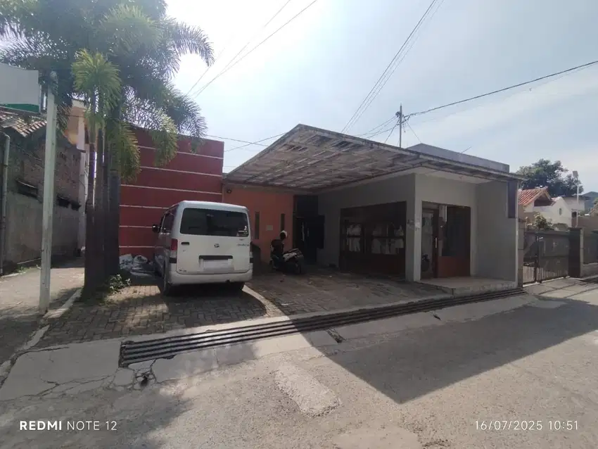 Kost dan Ruko Murah Dekat Jalan Raya Kopo Cocok Untuk Investor