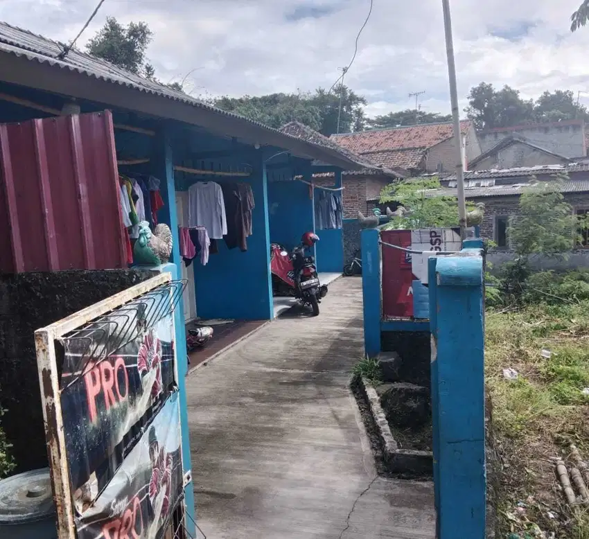 Kontrakan 4 pintu deket akses mobil Surat SHM