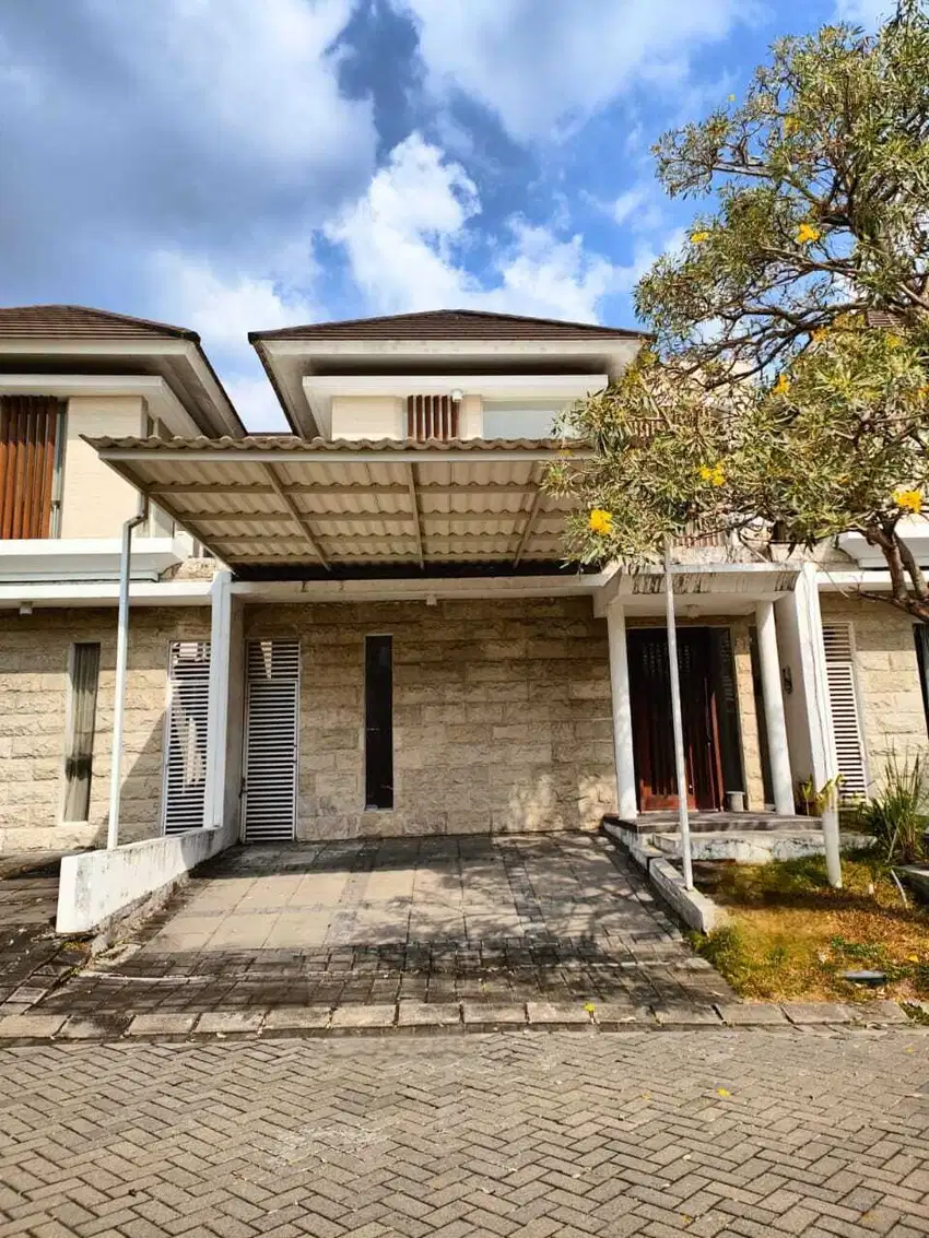 Sewa Rumah Greenhil Citraland Siao Huni 2 Lantai