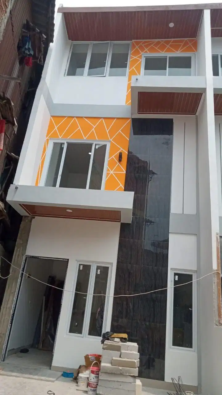Jual Cepat Harga Spesial Rumah Brand New di Angke Indah Jakarta Barat