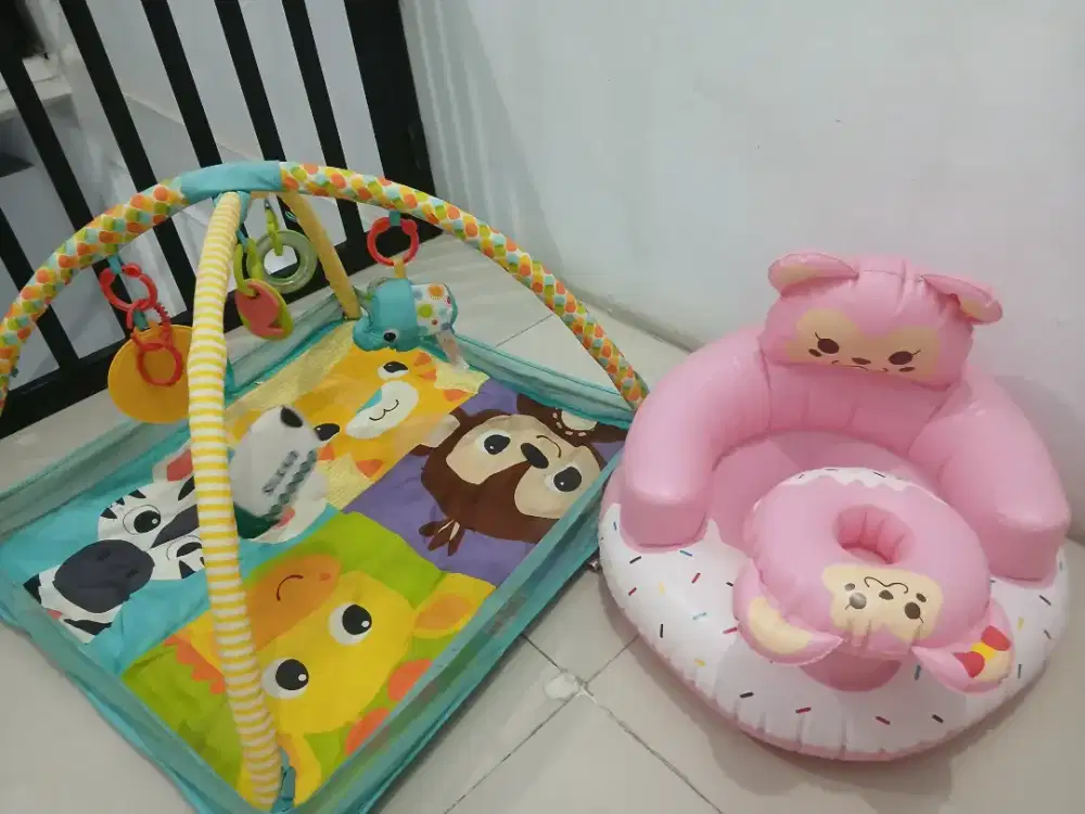 Tempat duduk bayi belajar duduk & tmpt bermain bayi.