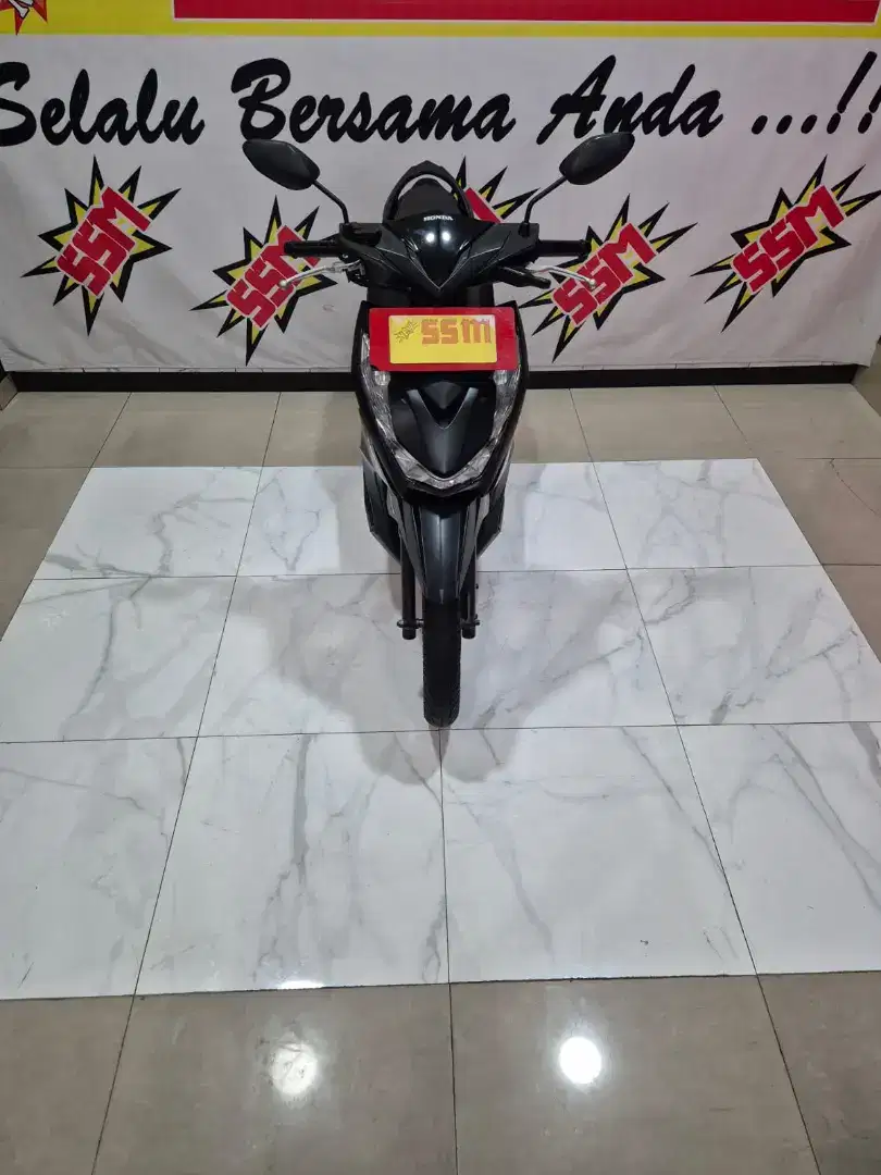 Beat deluxe iss doff hitam