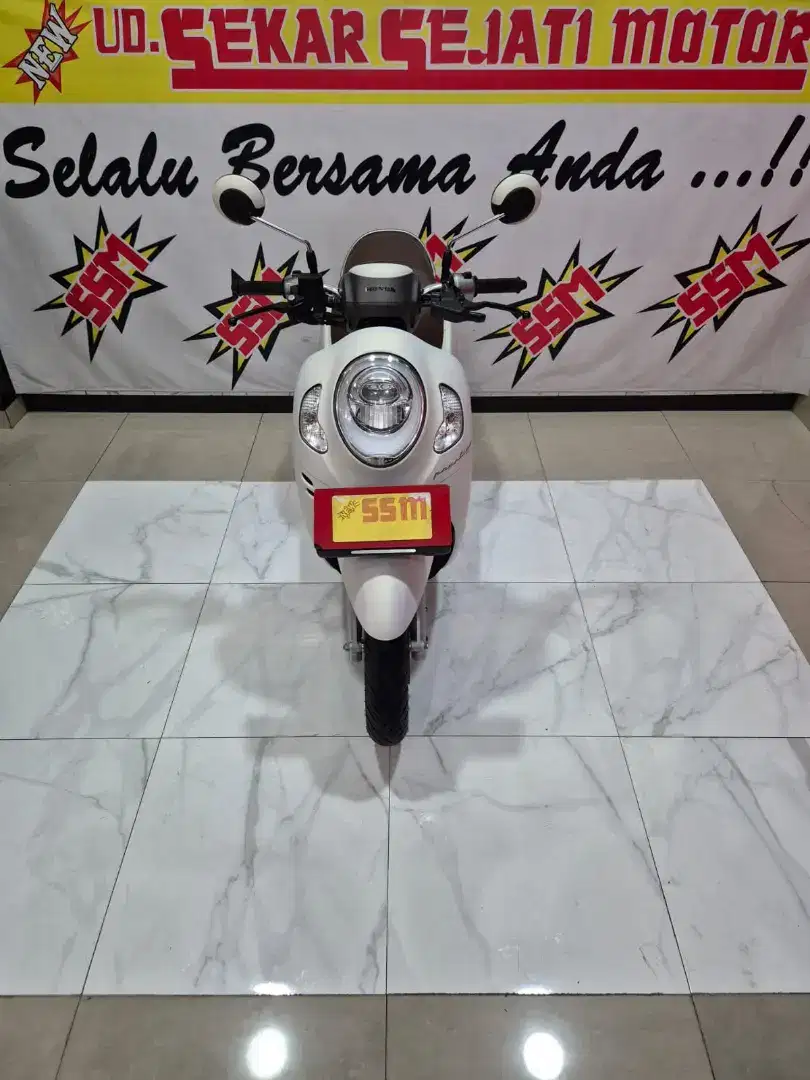 Scoopy Prestige keless doff