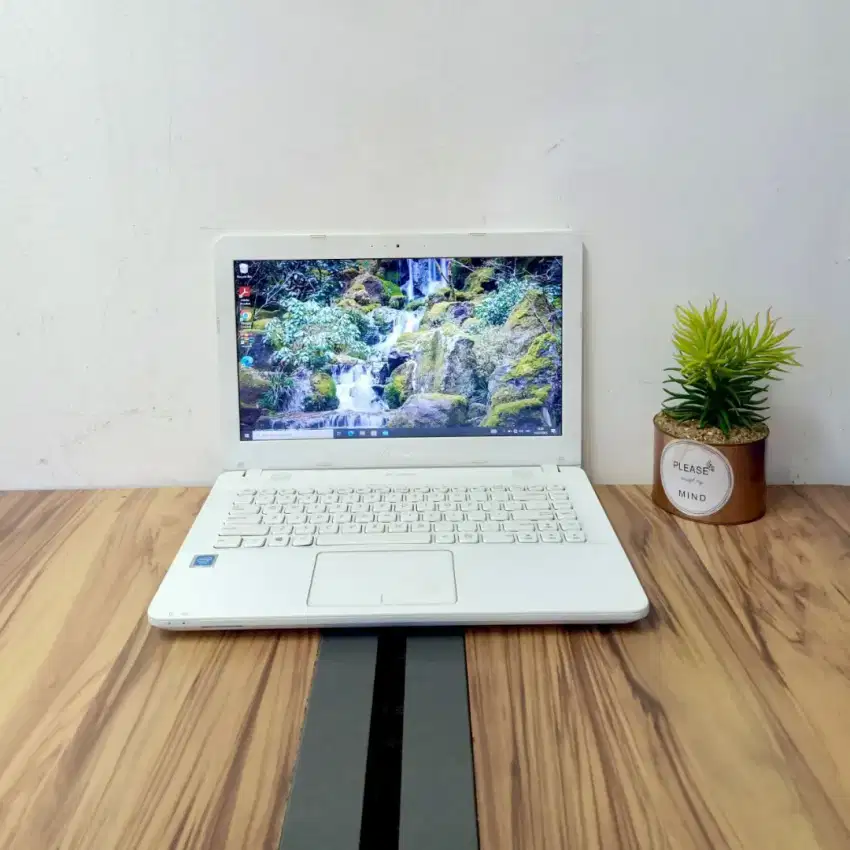 LAPTOP MURAH ASUS X441NA INTEL N3350 RAM 4GB SSD 128GB LAYAR 14.0 INCH
