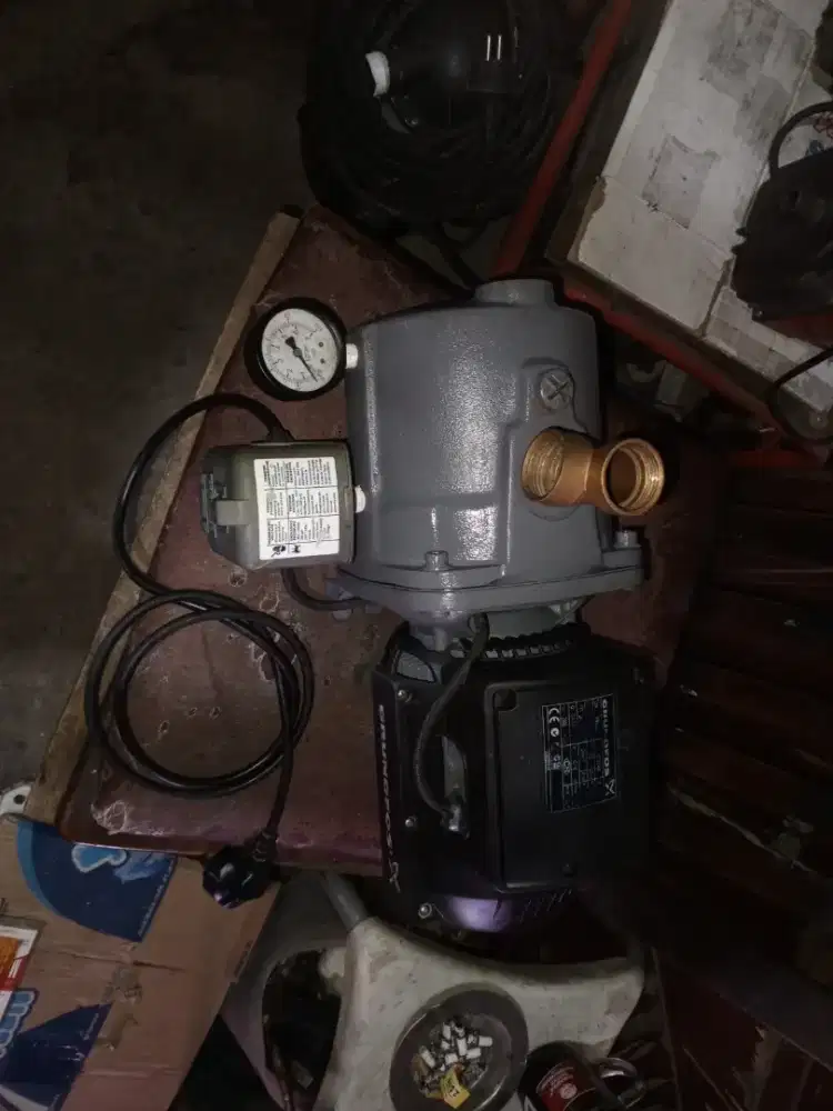 Pompa air grundfos bekas/second