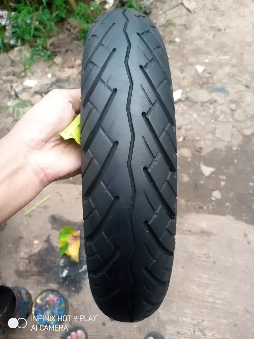 Ban copotan secopy donat UK depan 90/90-12
