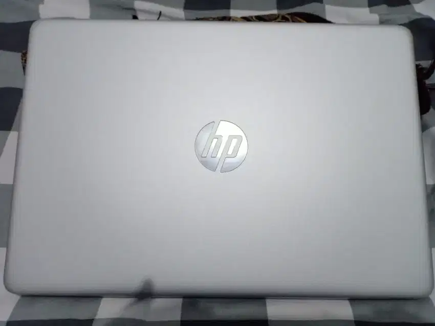 Laptop HP 14s Intel Core i5 gen 12th iRIS Xe Graphics RAM 8GB SSD 512