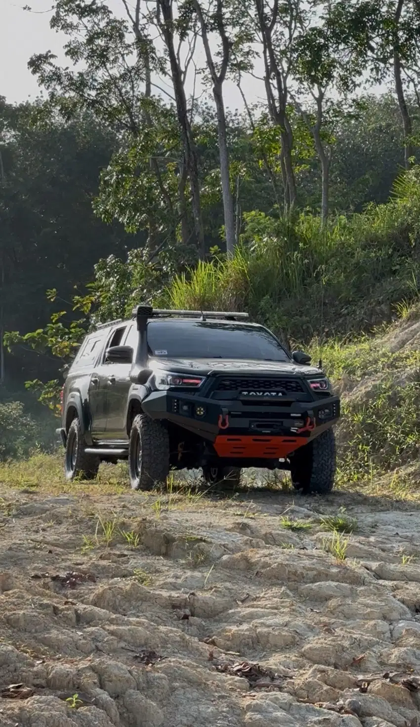 Toyota Hilux Type V 2021 50th Anniversary Edition