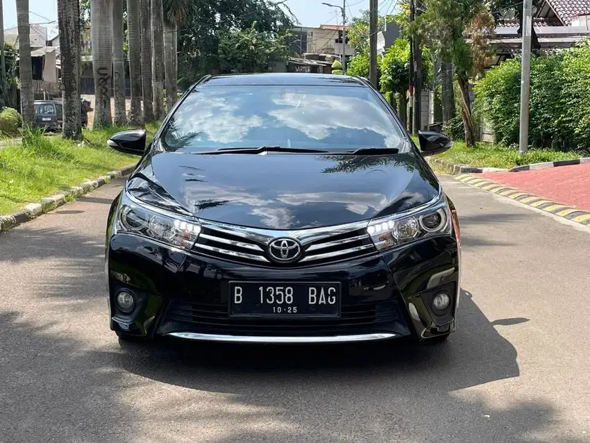 TERMURAH!! COROLLA ALTIS 1.8 V AT 2015 HITAM KM 70rb