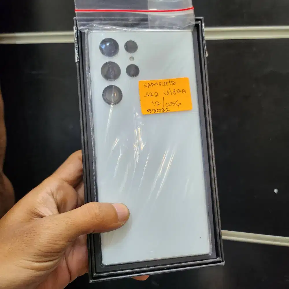 terima hp apa aja yang penting ga rusak parah