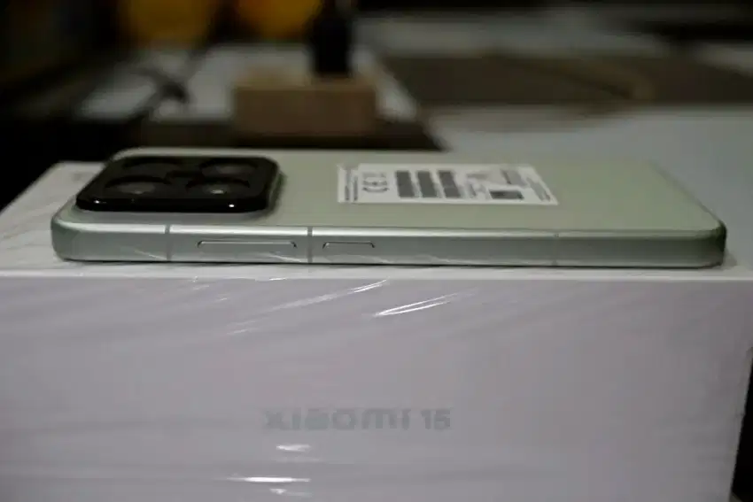 XIAOMI 15 12/256GB GREEN LIKE NEW 99%